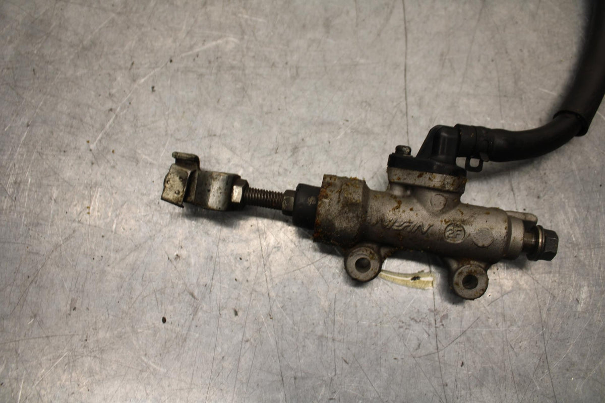 1992 Honda CBR900RR REAR BACK BRAKE MASTER CYLINDER W RESERVOIR BB63