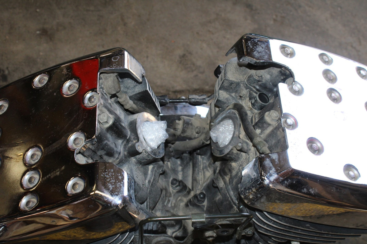 04 KAWASAKI VULCAN 1500 ENGINE MOTOR BB762