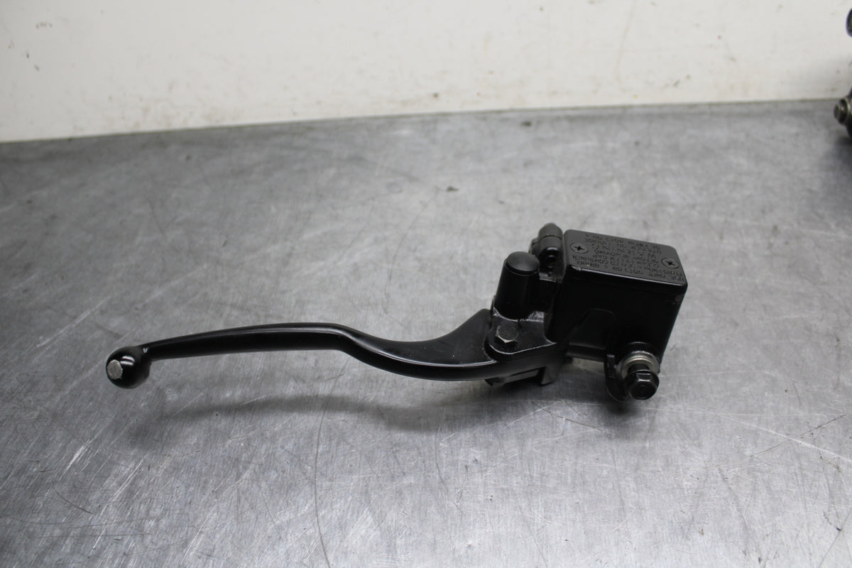 13-17 KAWASAKI NINJA 300 FRONT BRAKE MASTER CYLINDER w/ LEVER BB128