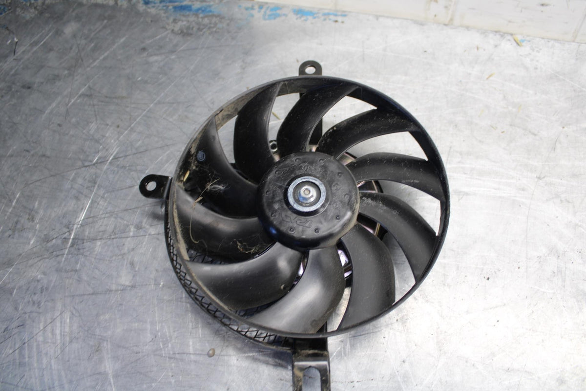 15-21 SUZUKI GSXR600 ENGINE RADIATOR COOLING FAN BB463