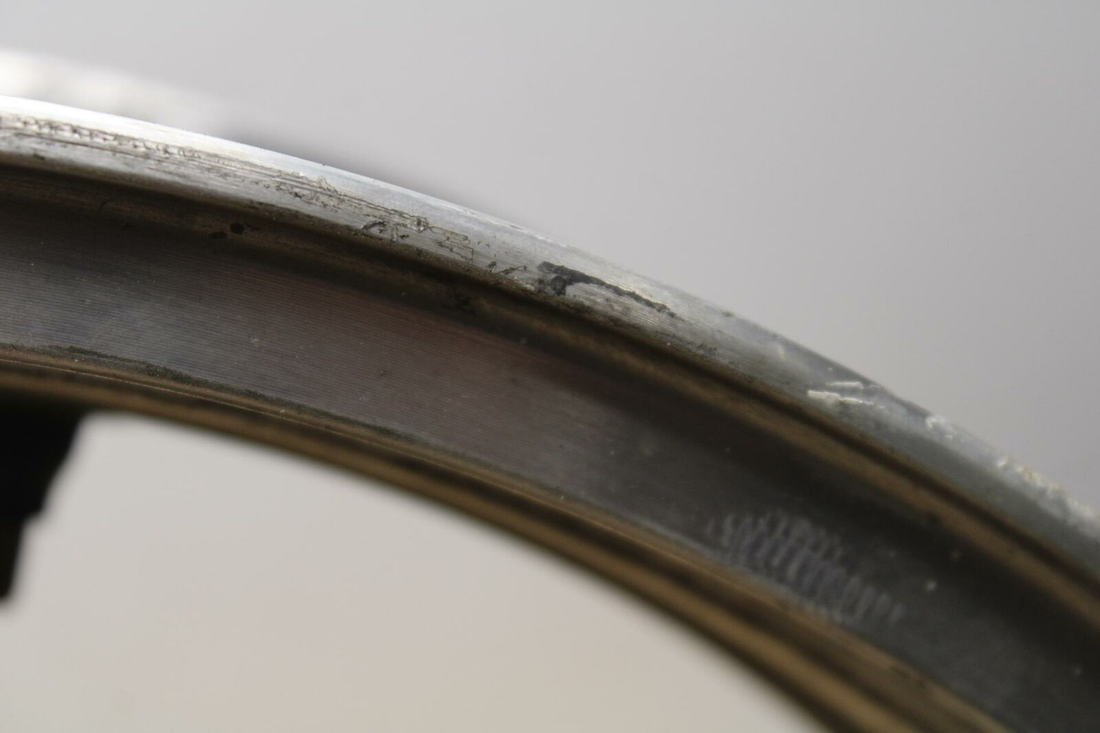 03-06 KAWASAKI Z1000 REAR WHEEL BACK RIM  BB319