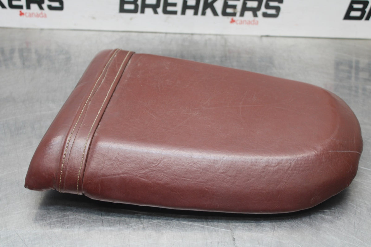 00 SUZUKI GSXR750 REAR BACK PASSENGER TANDEM SEAT PAD SADDLE PILLION BB820