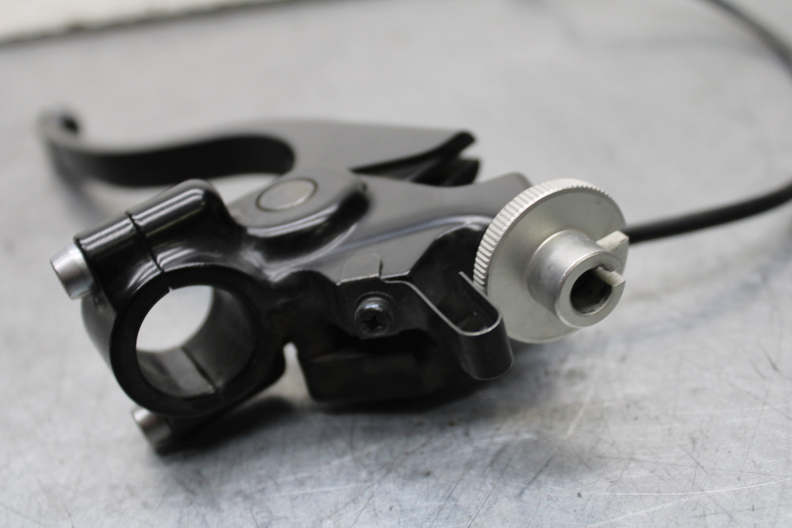 16 KAWASAKI NINJA ZX10R CLUTCH PERCH MOUNT WITH LEVER  BB650