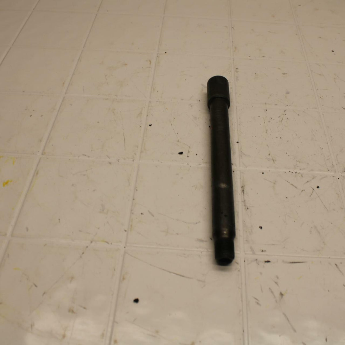 01 YAMAHA YZF R1 FRONT WHEEL RIM AXLE PIVOT BOLT BB25