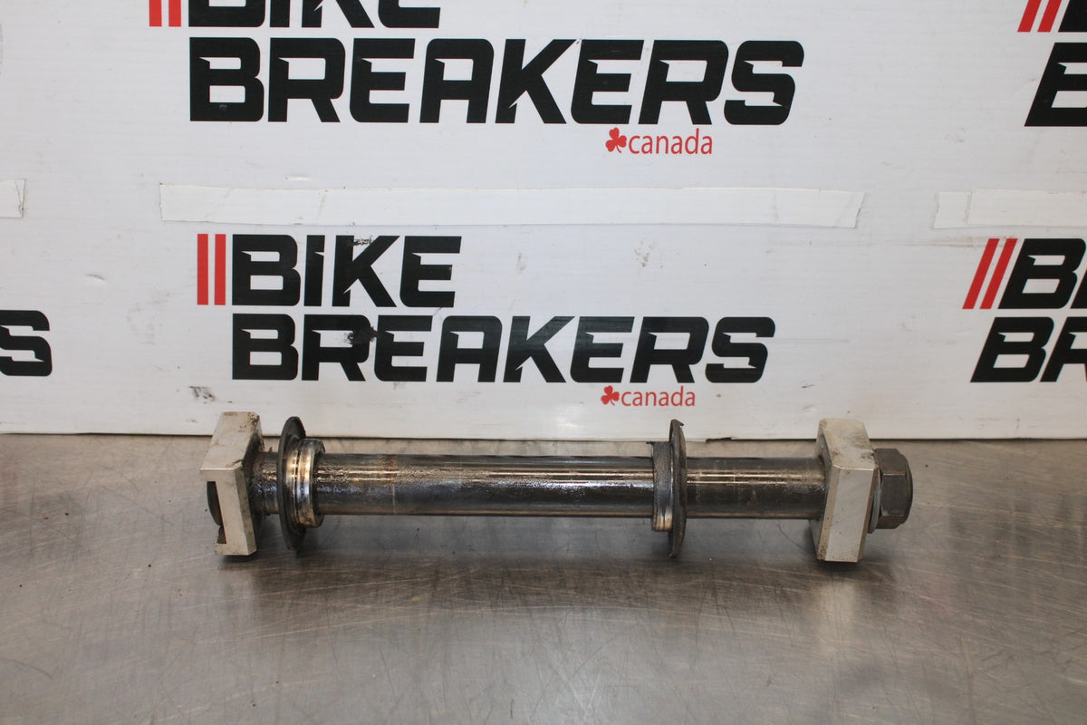 05 YAMAHA YZF R6 REAR AXLE BACK WHEEL RIM PIVOT BOLT AXEL BB894