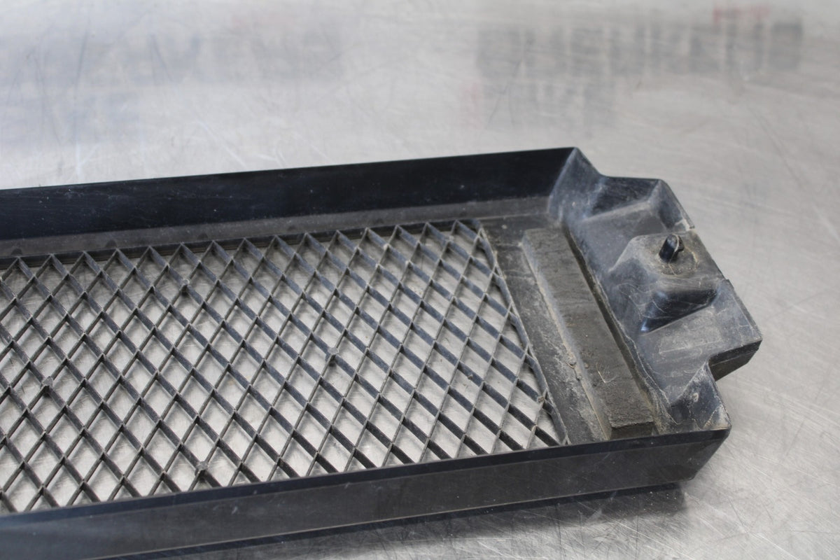 07 SUZUKI BOULEVARD M50 RADIATOR GRILLE GRILL SHIELD GUARD BB897