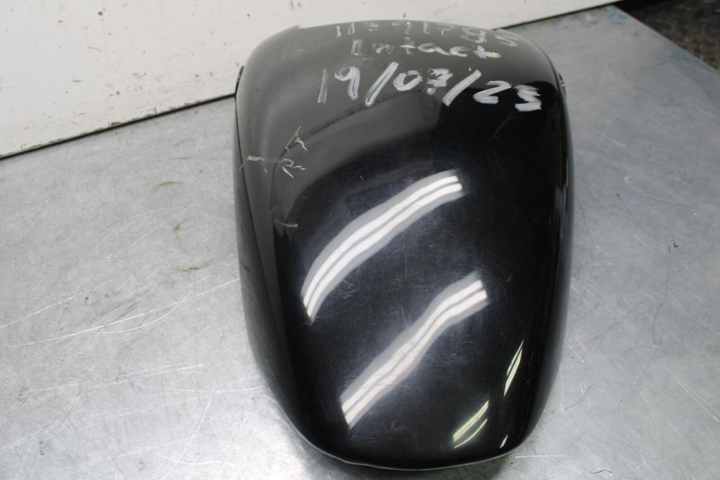 93-07 YAMAHA VMAX 1200 GAS TANK CAP COVER TRIM PANELCOWL FAIRING BB634