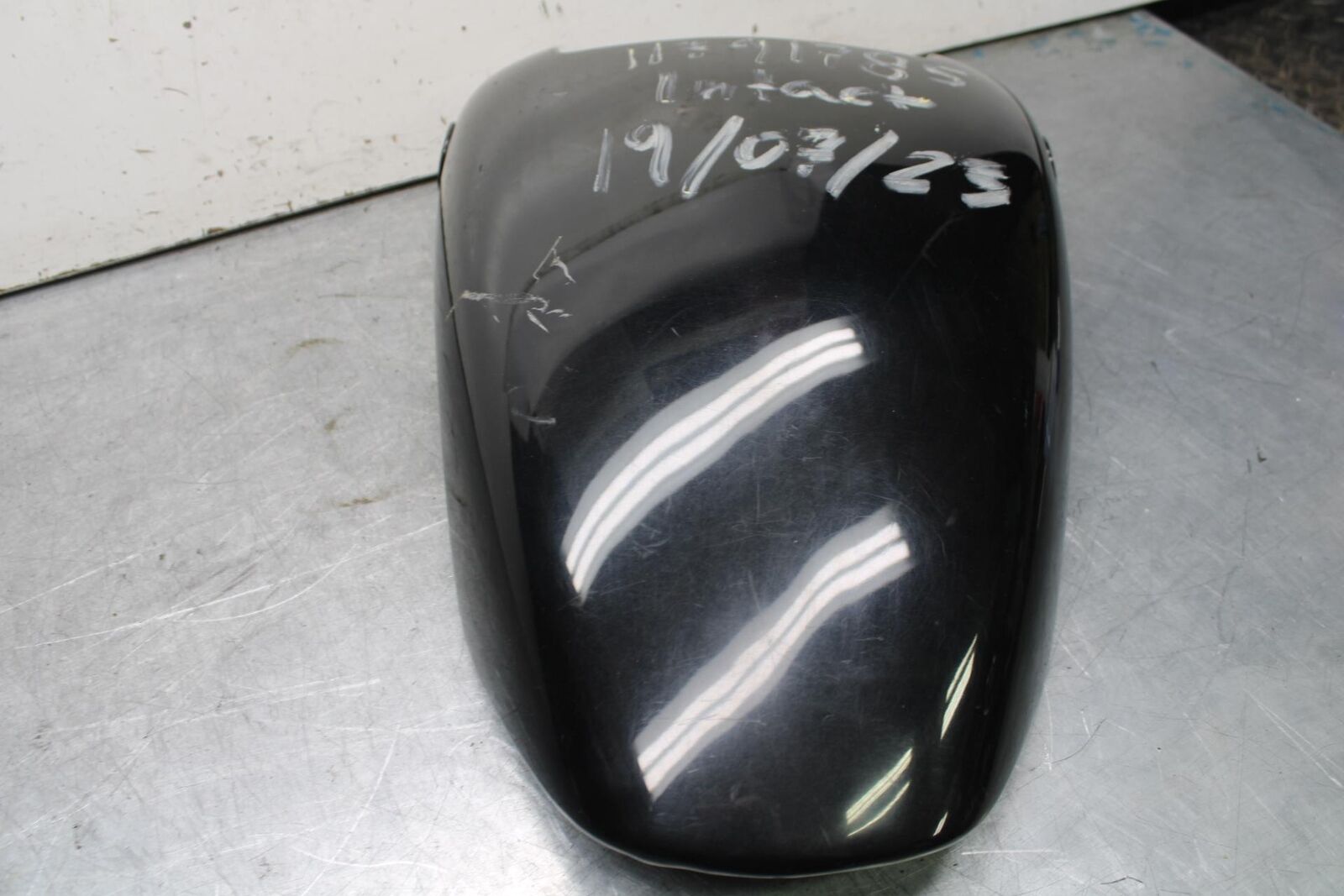 93-07 YAMAHA VMAX 1200 GAS TANK CAP COVER TRIM PANELCOWL FAIRING BB634