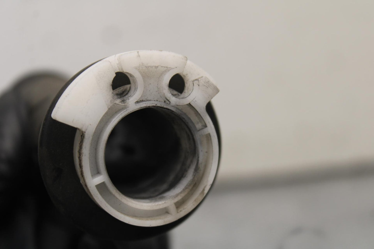 01-03 SUZUKI GSXR600 RIGHT THROTTLE GRIP BB633