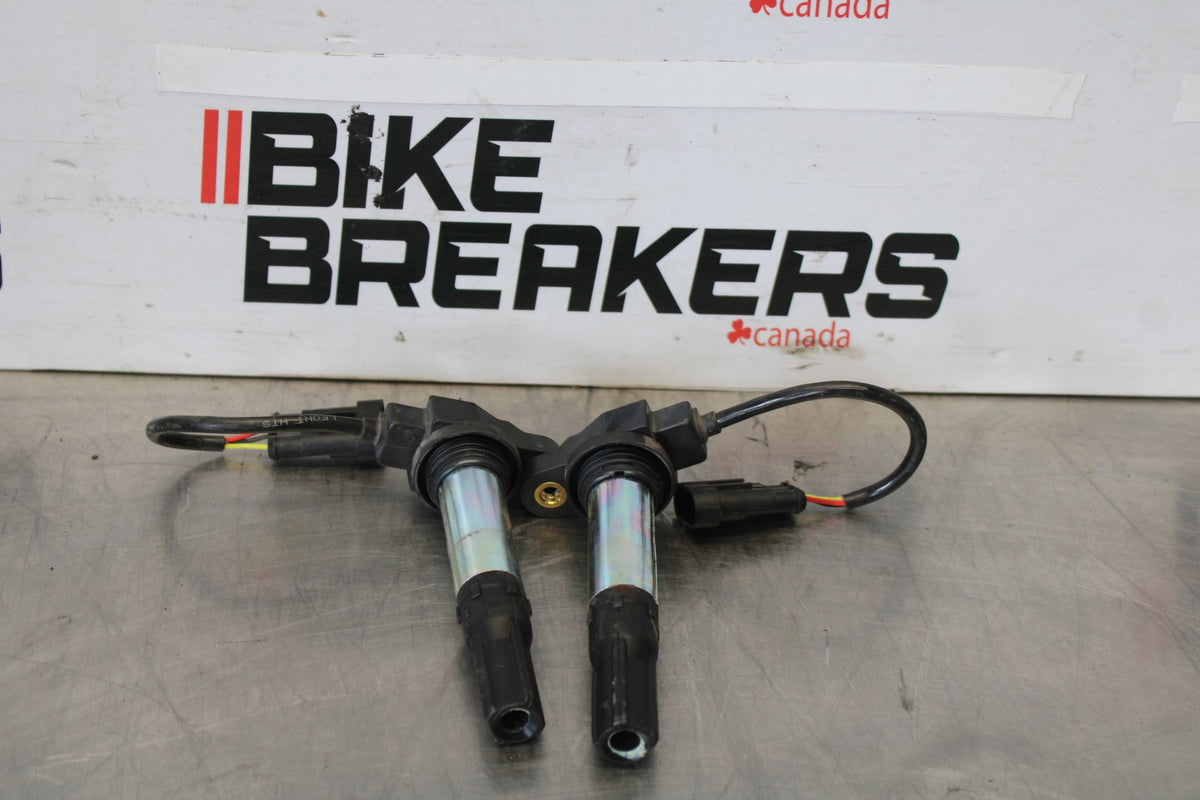 20-23 APRILIA RS660 IGNITION COILS COIL SPARK PLUG CAPS BB889