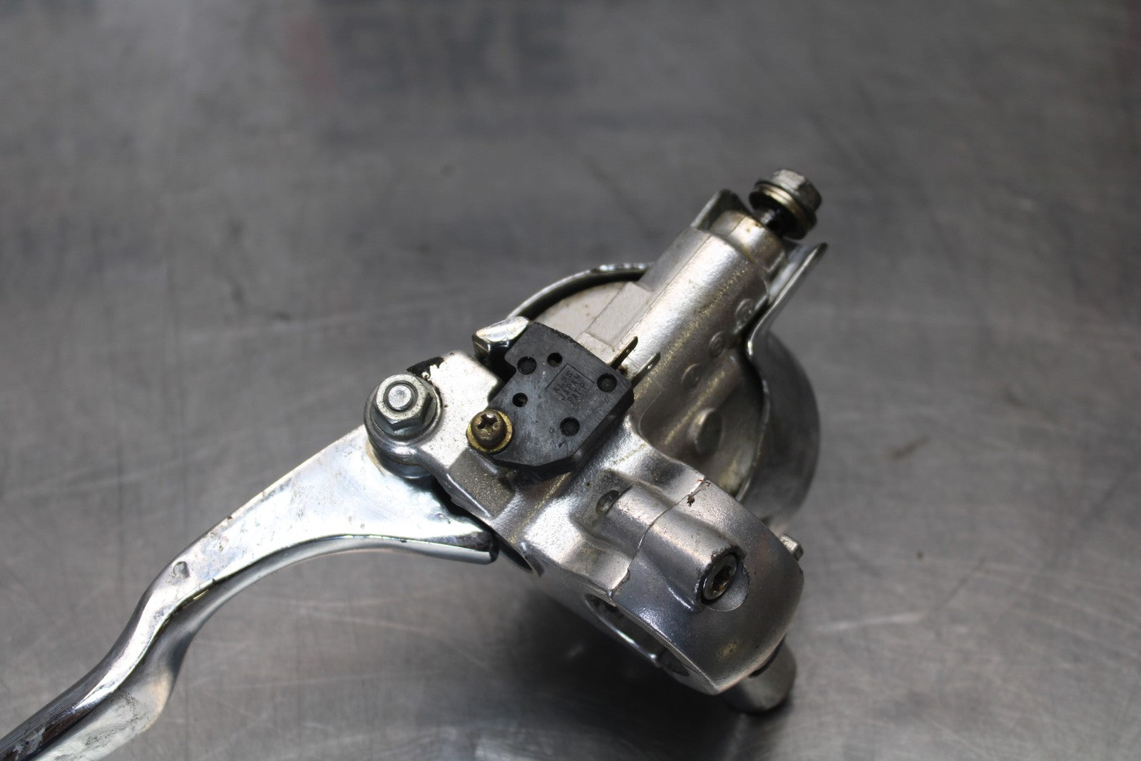 03-08 KAWASAKI VULCAN 1600 FRONT BRAKE MASTER CYLINDER BB196