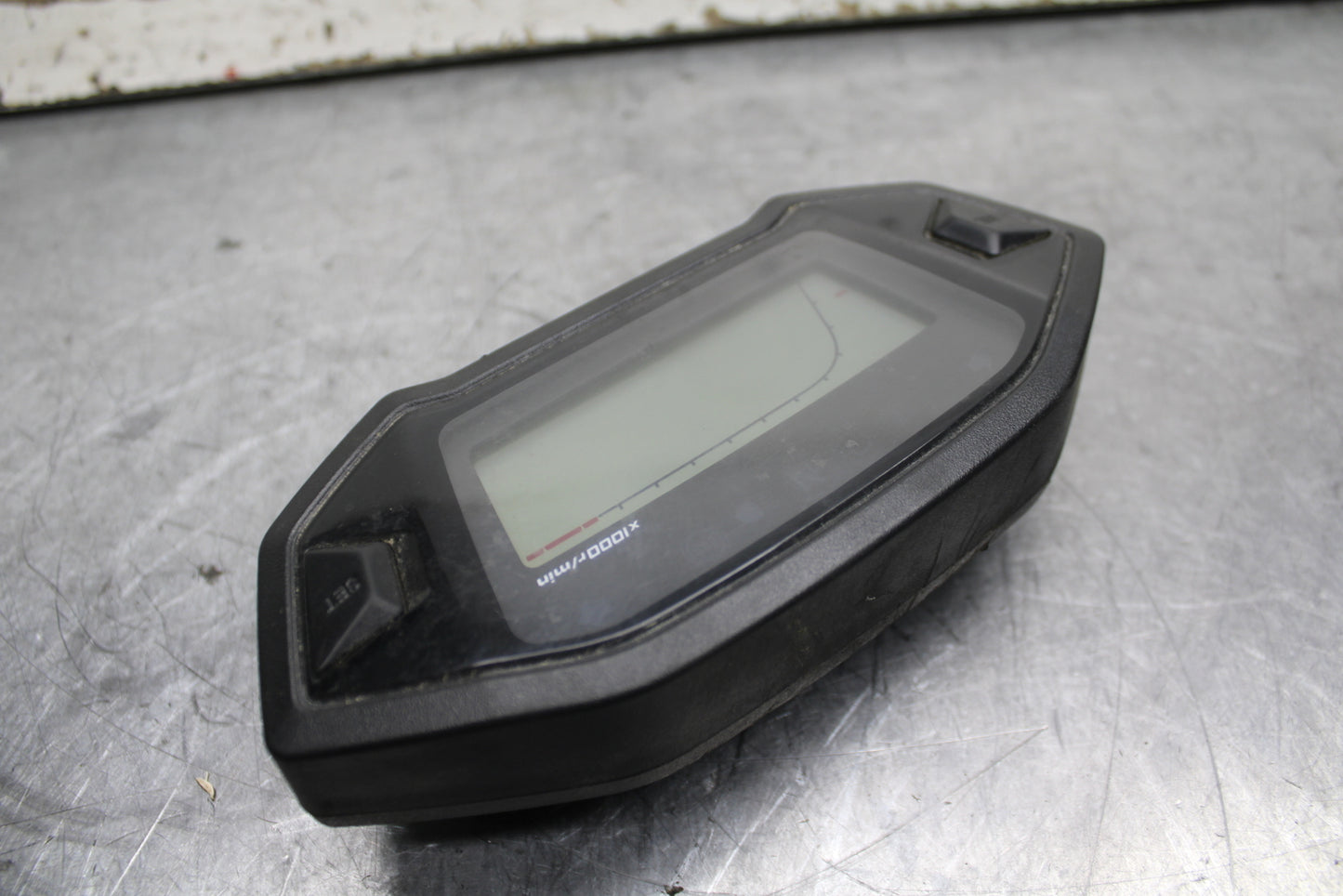 15-16 HONDA CB300F SPEEDO TACH GAUGES DISPLAY CLUSTER SPEEDOMETER BB740