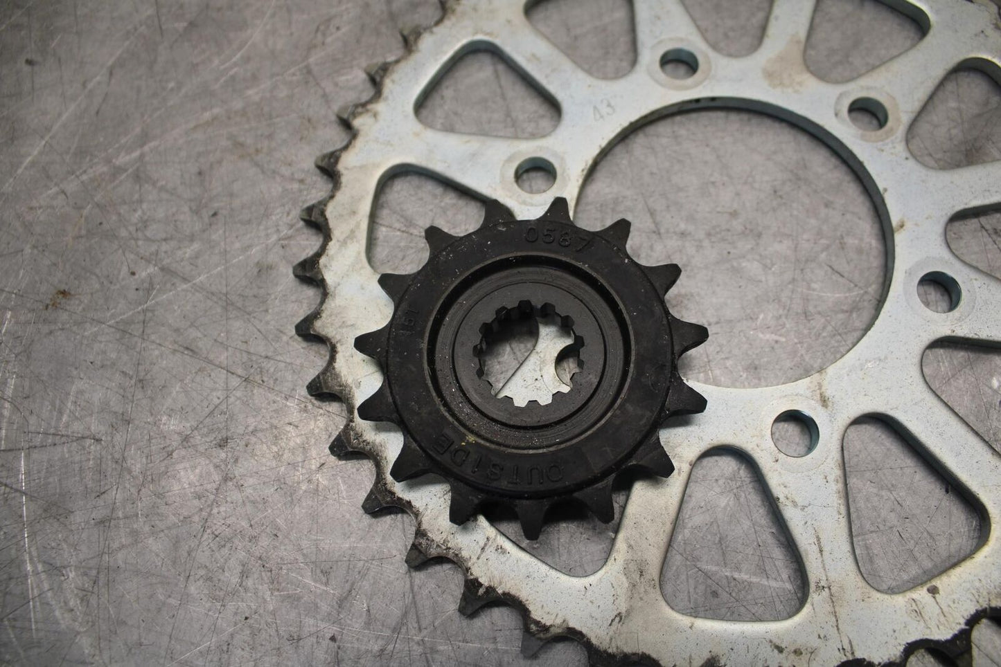 19-20 KAWASAKI NINJA ZX6R MAIN DRIVE CHAIN SPROCKET BB517