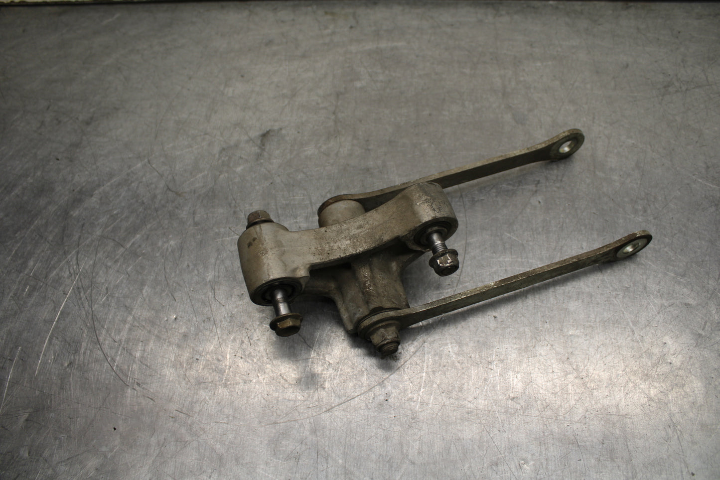 13-17 KAWASAKI NINJA ZX6R ZX636E REAR DOGBONE SHOCK LINKAGE LINK BB735