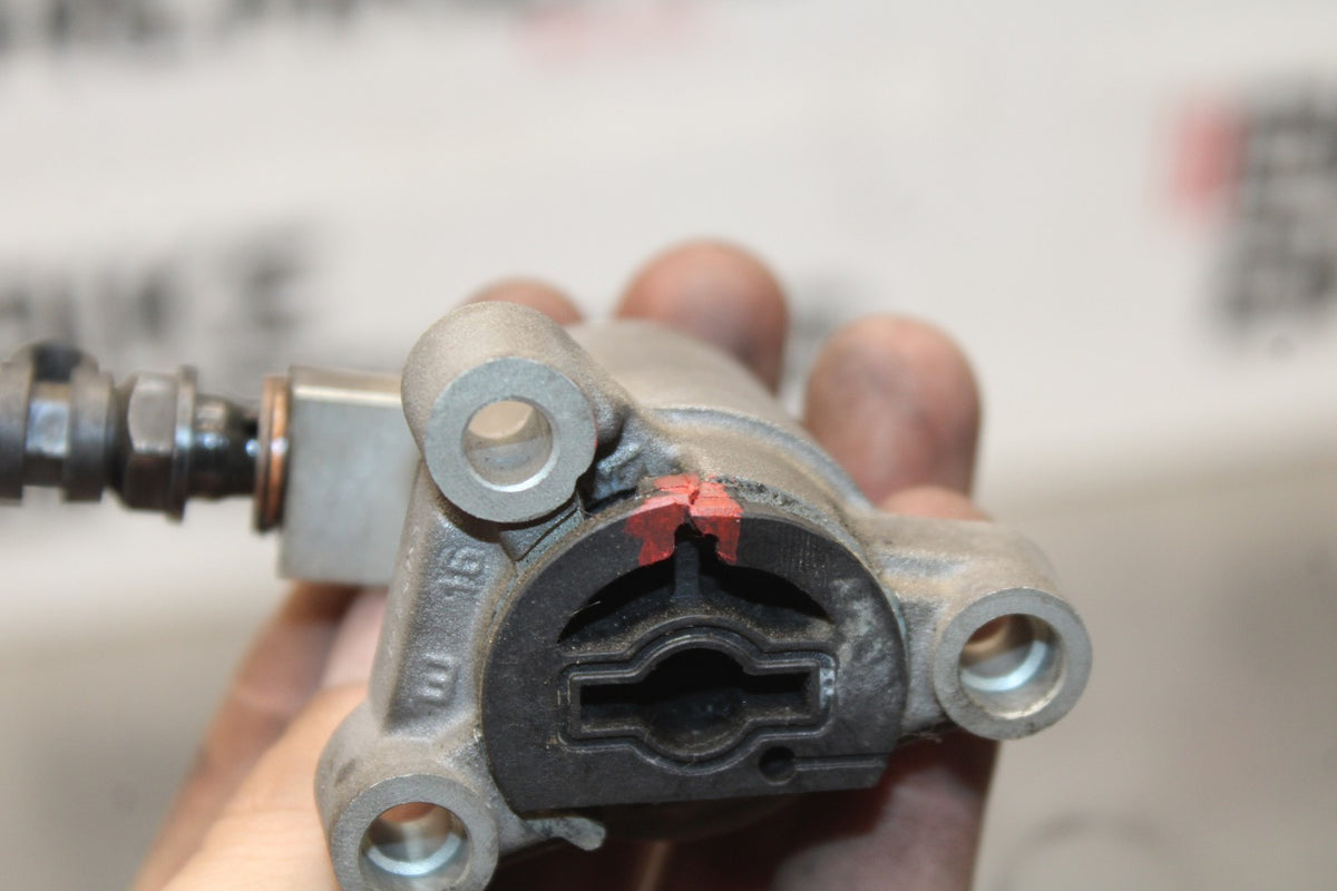 16 DUCATI 959 PANIGALE CLUTCH SLAVE PISTON CYLINDER BB912