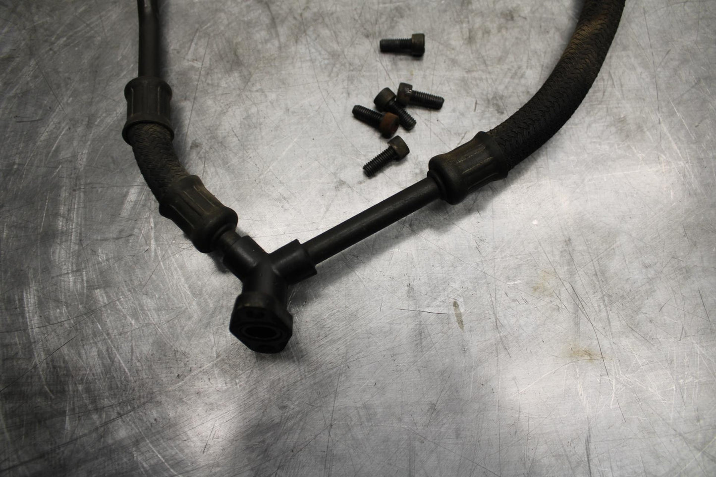 91-92 SUZUKI GSXR750 M  ENGINE MOTOR OIL REAR HOSES BB493