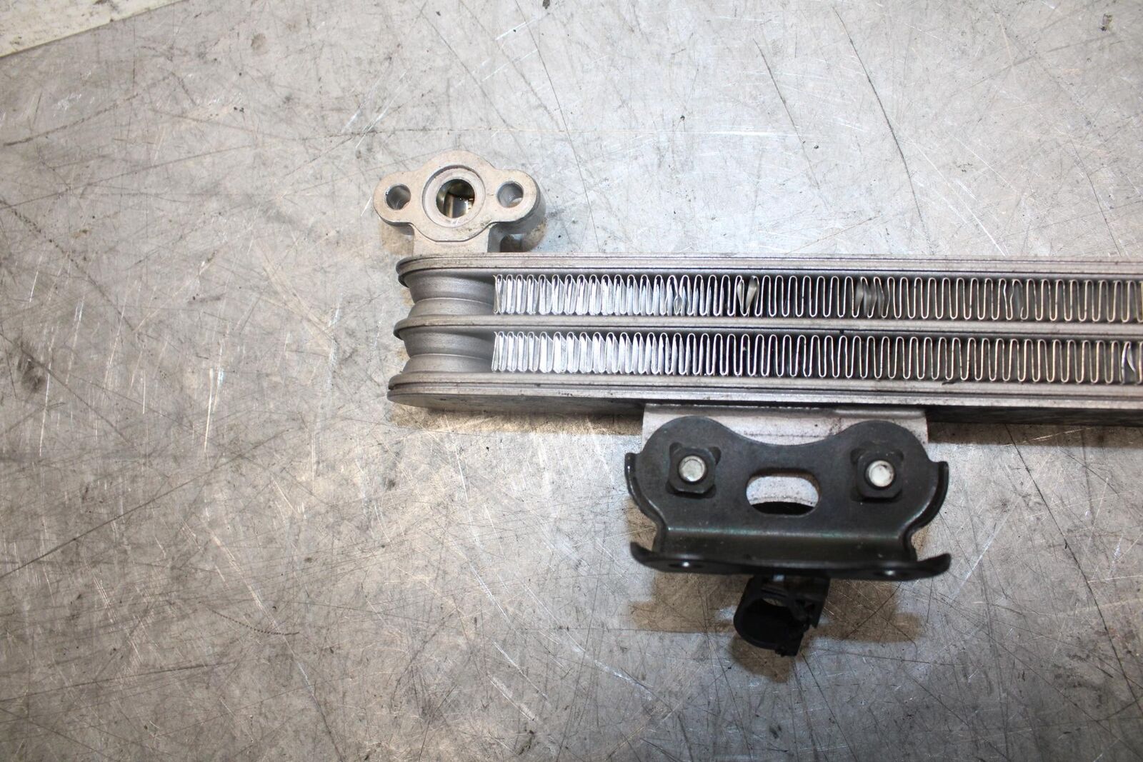 1999 Honda Super Hawk 1000 VTR1000F ENGINE MOTOR OIL COOLER  BB51