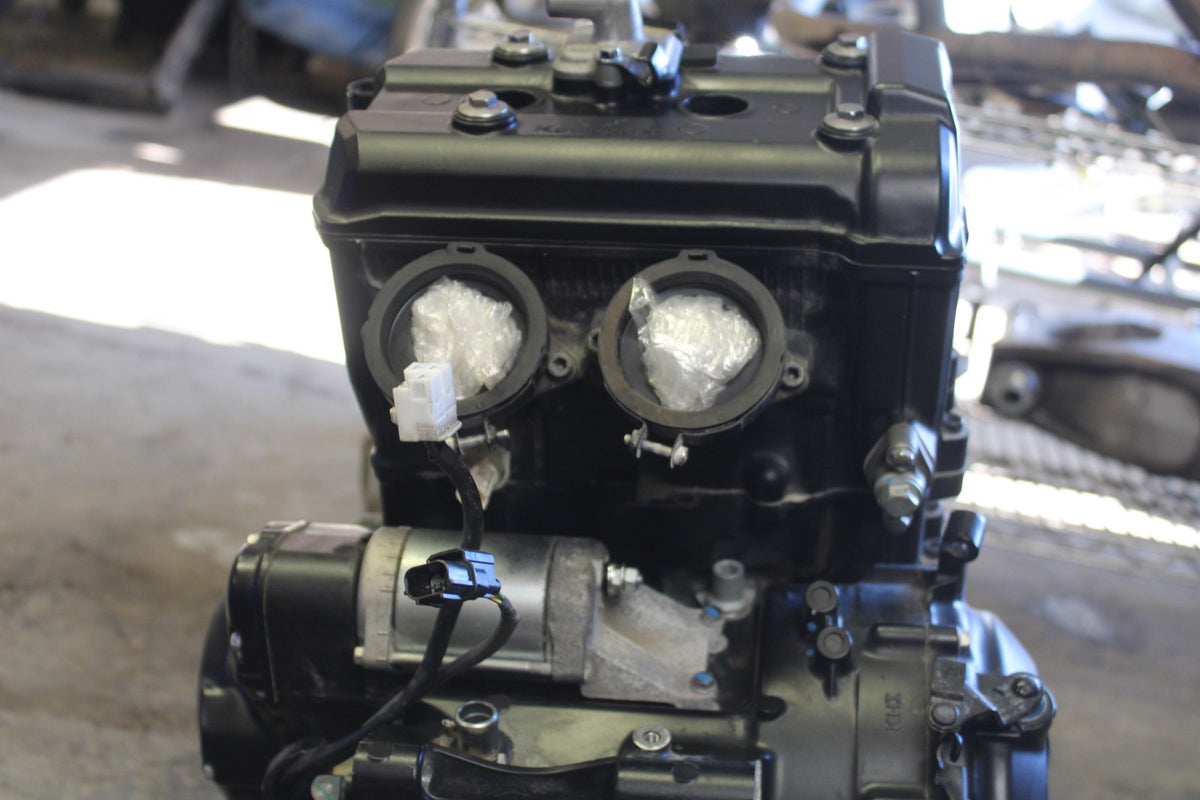 23 KAWASAKI NINJA 650 EX650 ENGINE MOTOR ONLY 2,873KM!! BB920