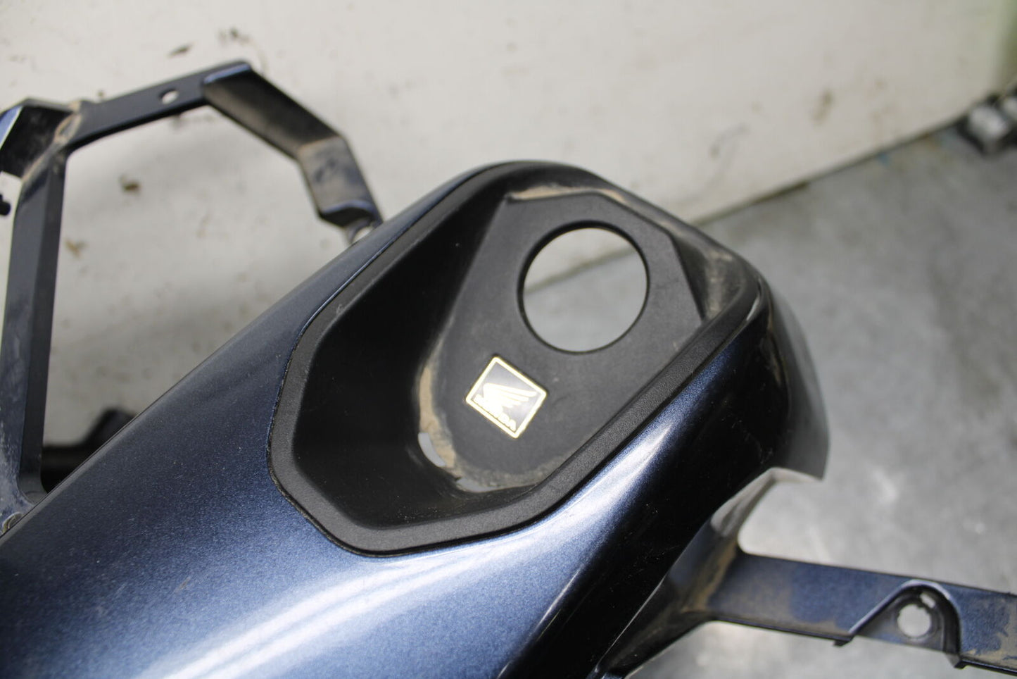 14 HONDA CTX1300A GAS TANK CAP COVER TRIM PANELCOWL FAIRING BB732