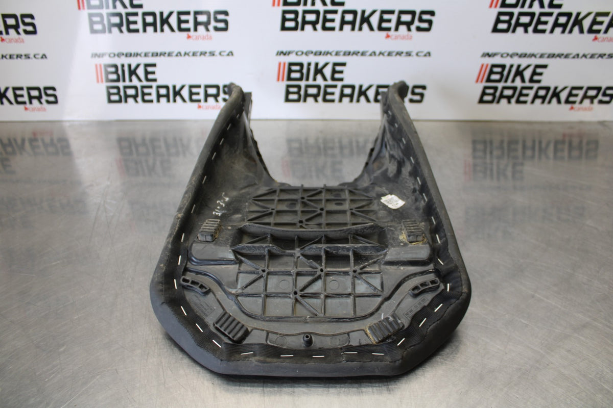 17-22 KTM 390 DUKE FRONT DRIVERS SEAT PAD SADDLE PILLION BB180