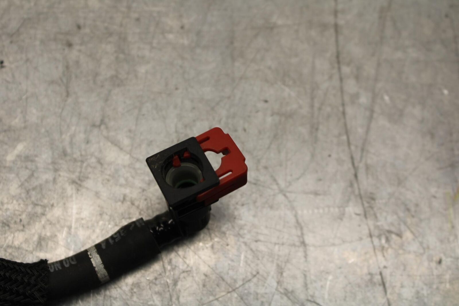 2015 Kawasaki Ninja 300 EX300 FUEL HOSE GAS LINE TUBE PIPE BB61