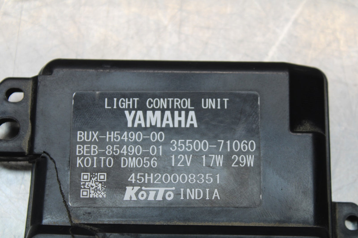 22-25 YAMAHA YZF R7 FRONT HEADLIGHT HEAD LIGHT LAMP BB850