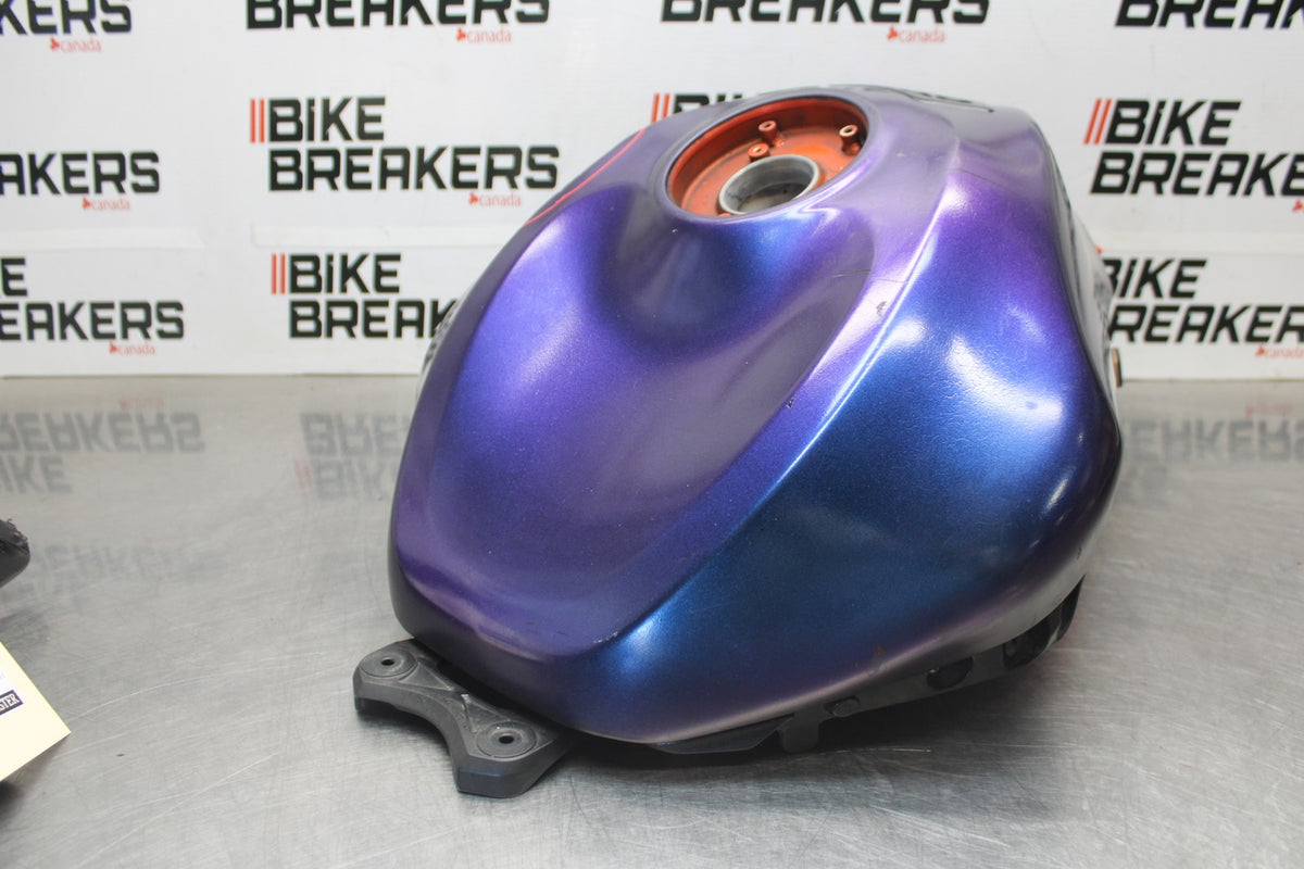 13-18 KAWASAKI NINJA ZX6R GAS TANK FUEL CELL PETROL RESERVOIR BB915