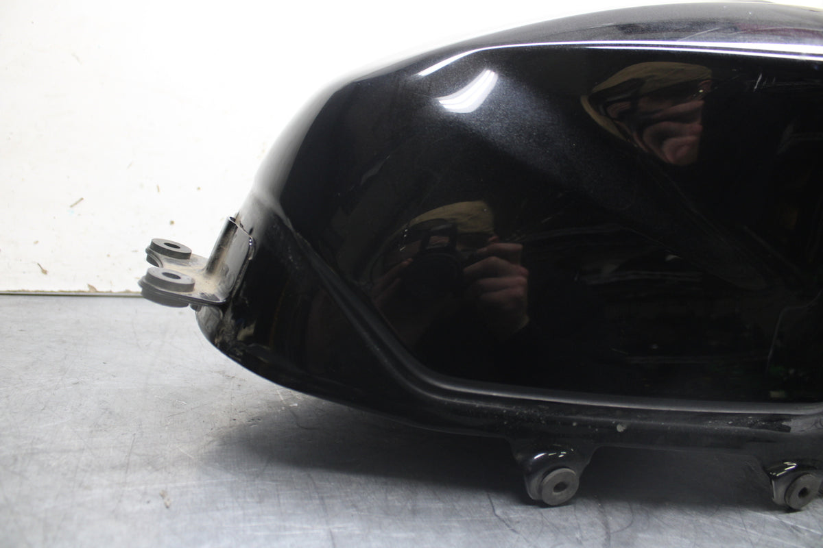 19-22 KAWASAKI Z400 GAS TANK FUEL CELL PETROL RESERVOIR BB708