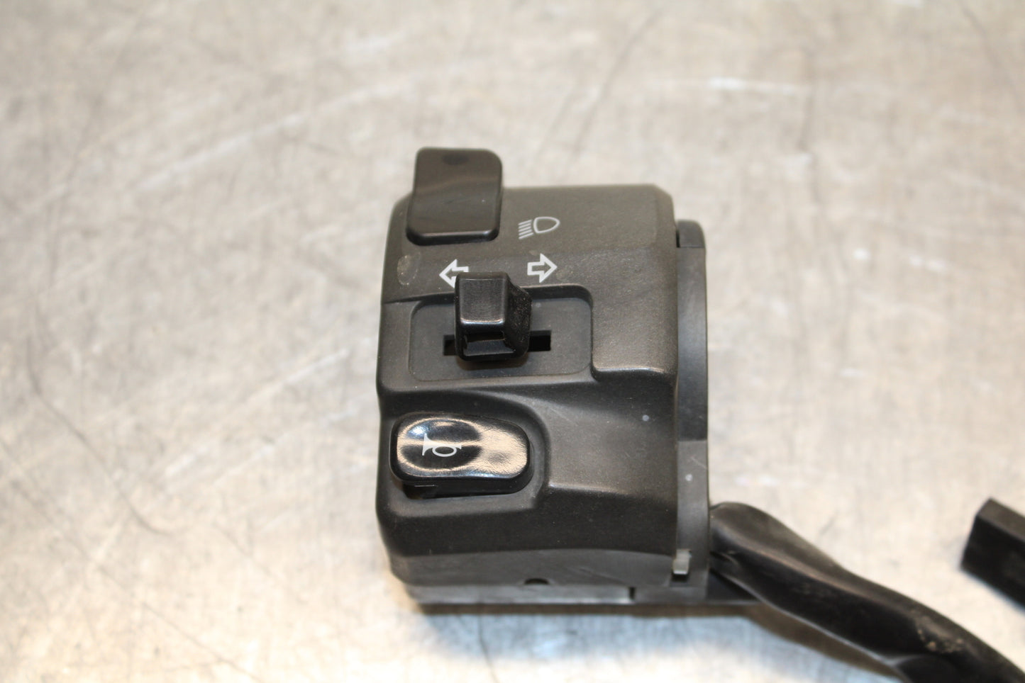 12-13 KAWASAKI Z1000 LEFT CLIP ON HANDLE HORN SIGNALS SWITCH SWITCHES BB743
