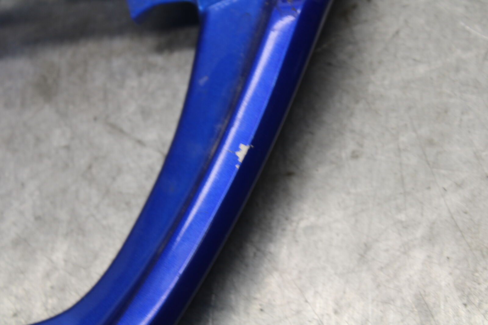 03-07 SUZUKI SV1000S PASSENGER REAR SEAT GRAB BAR HANDLE  BB657