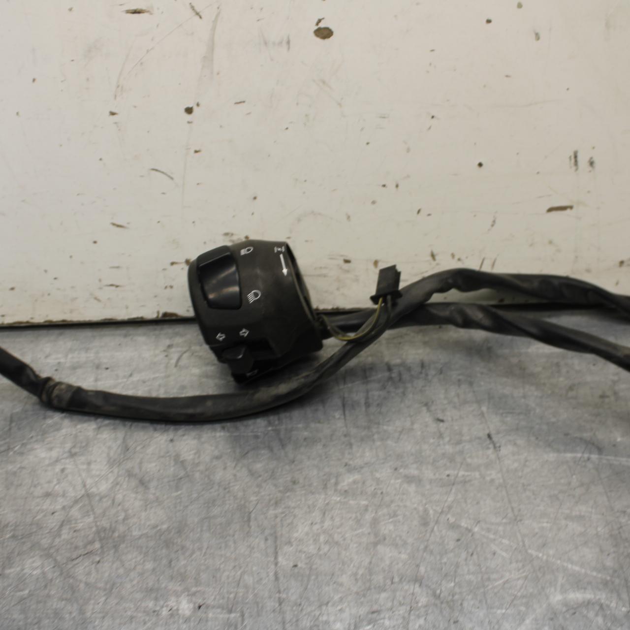 01-03 SUZUKI GSXR600 LEFT CLIP ON HANDLE HORN SIGNALS SWITCH  BB633