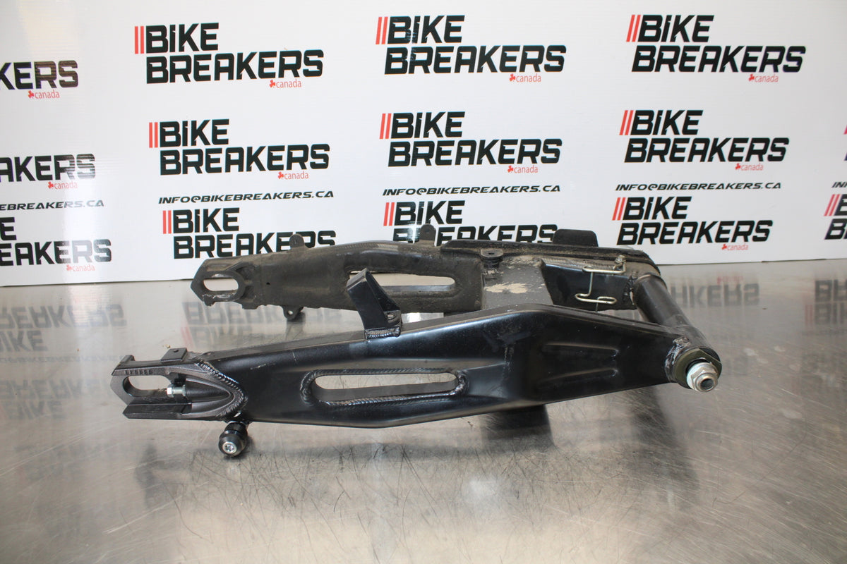 07 KAWASAKI Z1000 REAR SWINGARM BACK SUSPENSION SWING ARM BB148