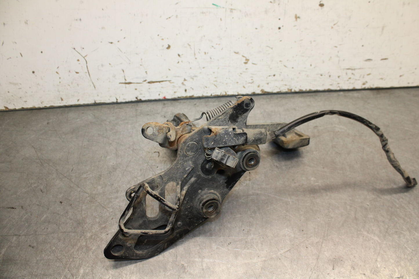 16-17 KAWASAKI VULCAN S 650 EN650 ABS RIGHT FRONT FOOT REST PEG STEP BB731