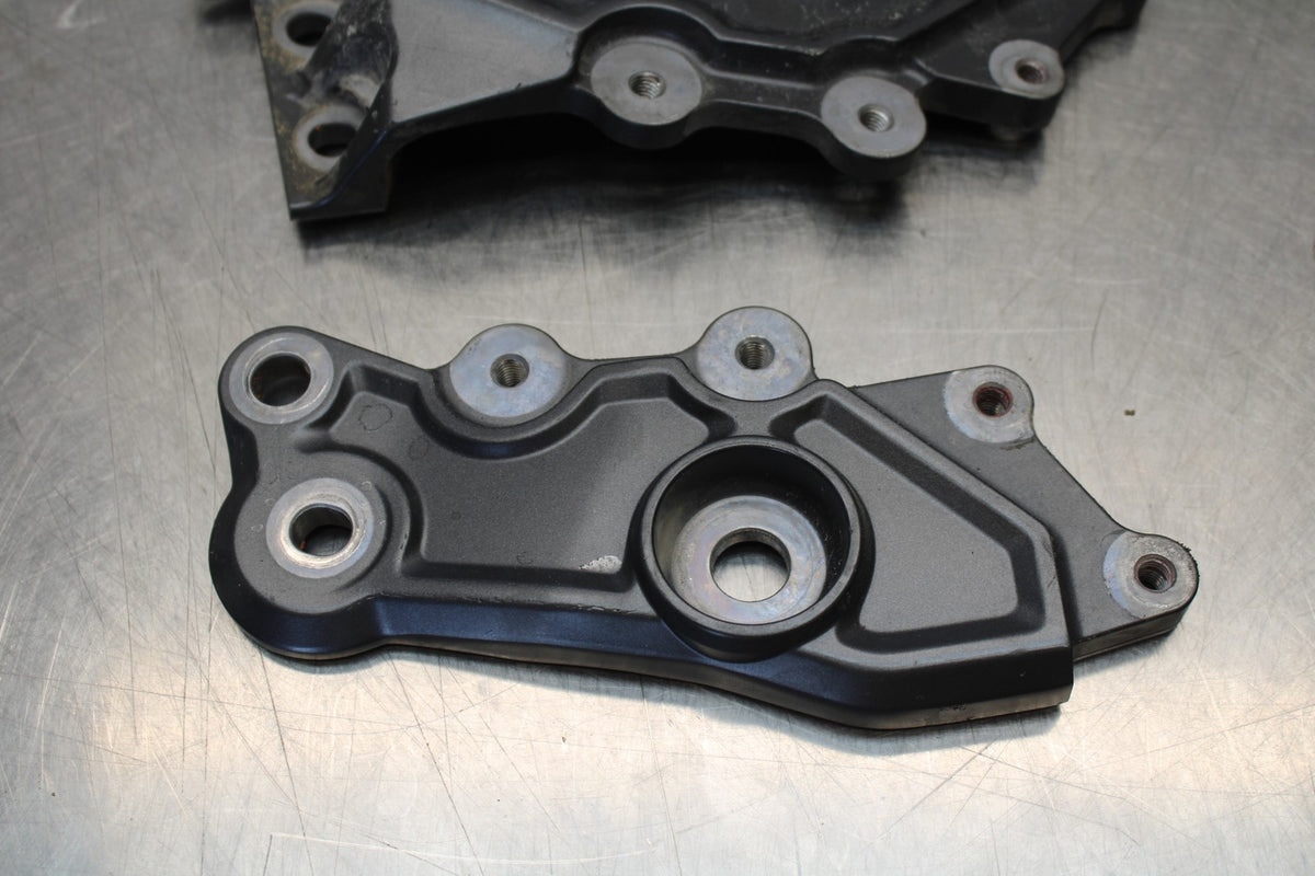 22-25 YAMAHA YZF R7 LEFT RIGHT FRAME REARSET BRACKETS MOUNTS BB182