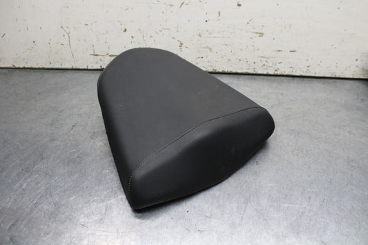 15-16 HONDA CB300F REAR BACK PASSENGER TANDEM SEAT PAD SADDLE PILLION BB740