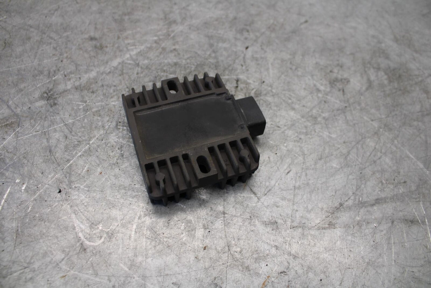 08-16 YAMAHA YZF R6 RECTIFIER VOLTAGE REGULATOR BB431