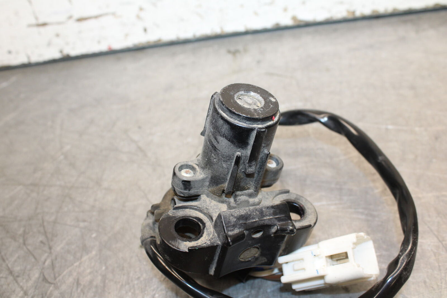 16-17 KAWASAKI VULCAN S 650 IGNITION LOCK KEY SET W/ GAS CAP AND SEAT LOCK BB731