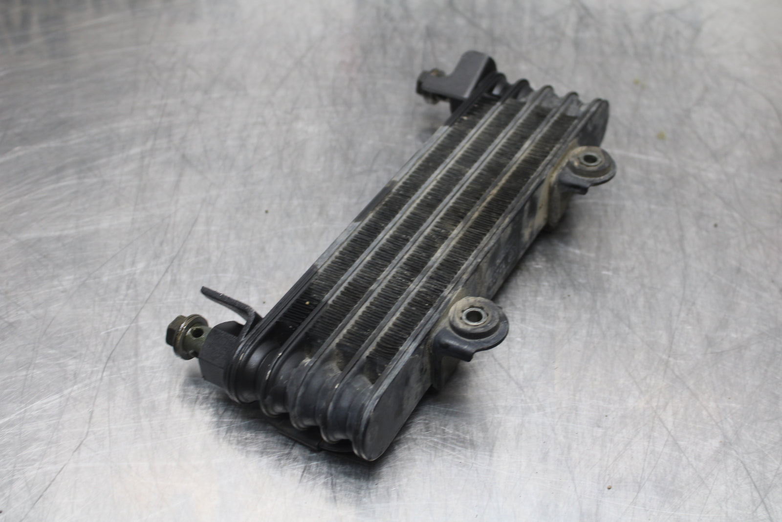 03 SUZUKI SV650S ENGINE MOTOR OIL COOLER BB167