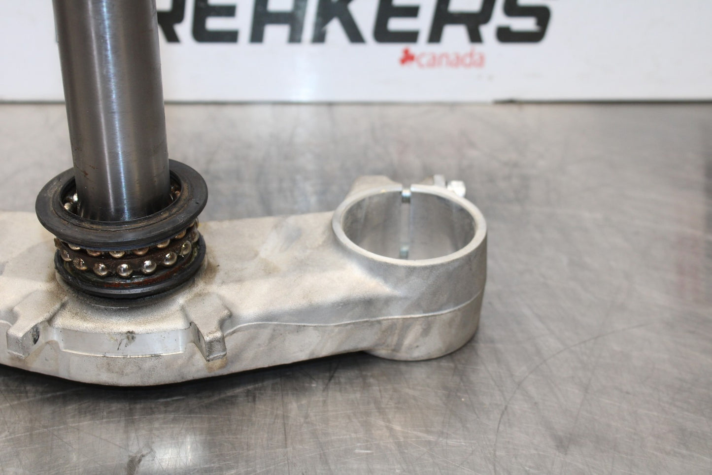 21-23 KAWASAKI NINJA ZX6R FRONT FORKS CLAMP LOWER TRIPLE TREE STEM BB179