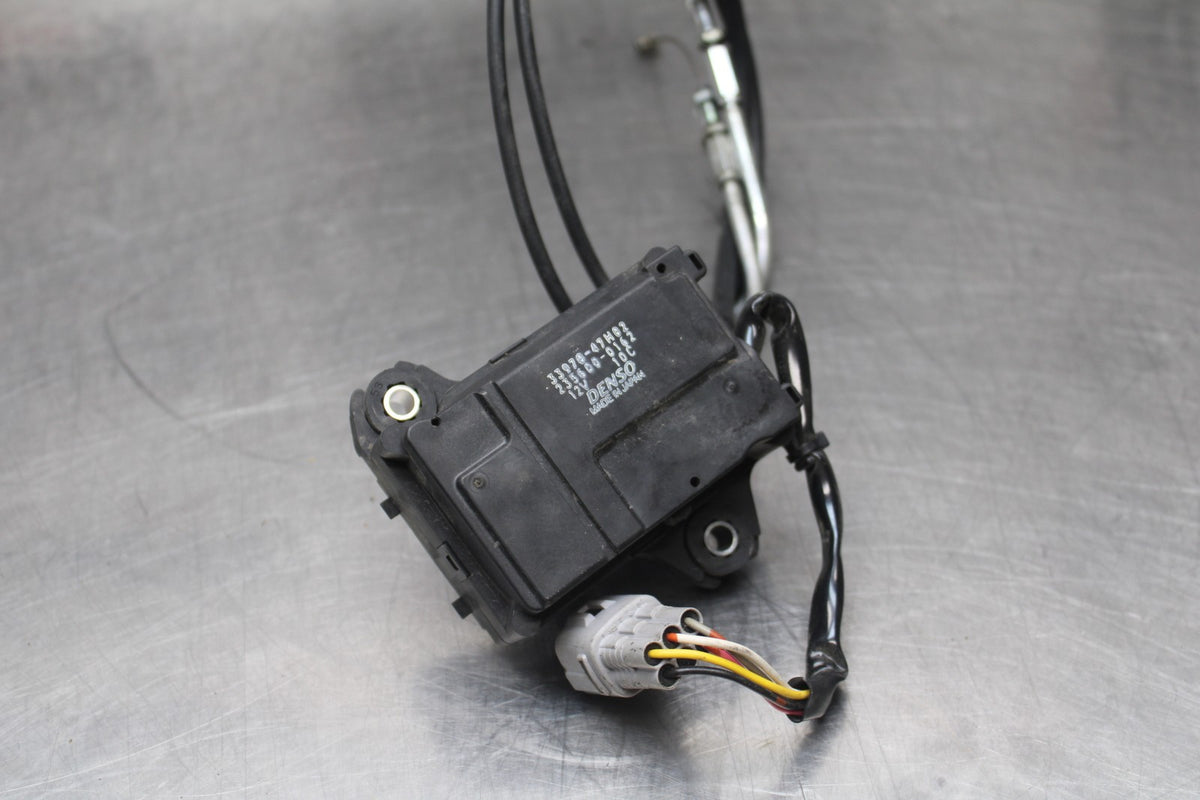 20-25 SUZUKI GSXR750 EXHAUST VALVE SERVO MOTOR BB810