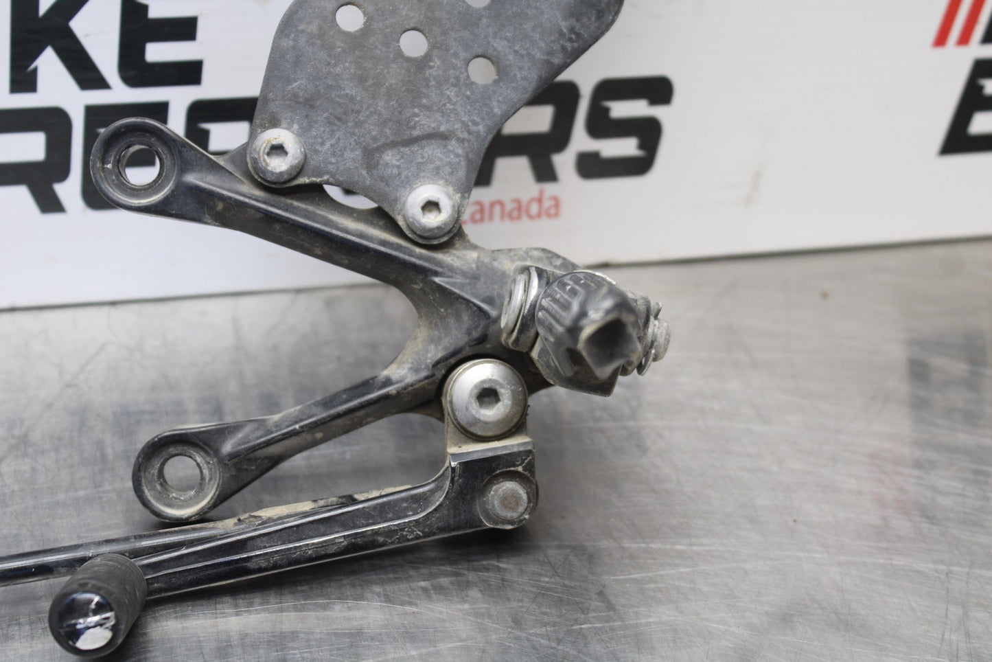 07-08 KAWASAKI NINJA ZX6R LEFT REARSET REAR SET FOOT PEG W SHIFTER BB203