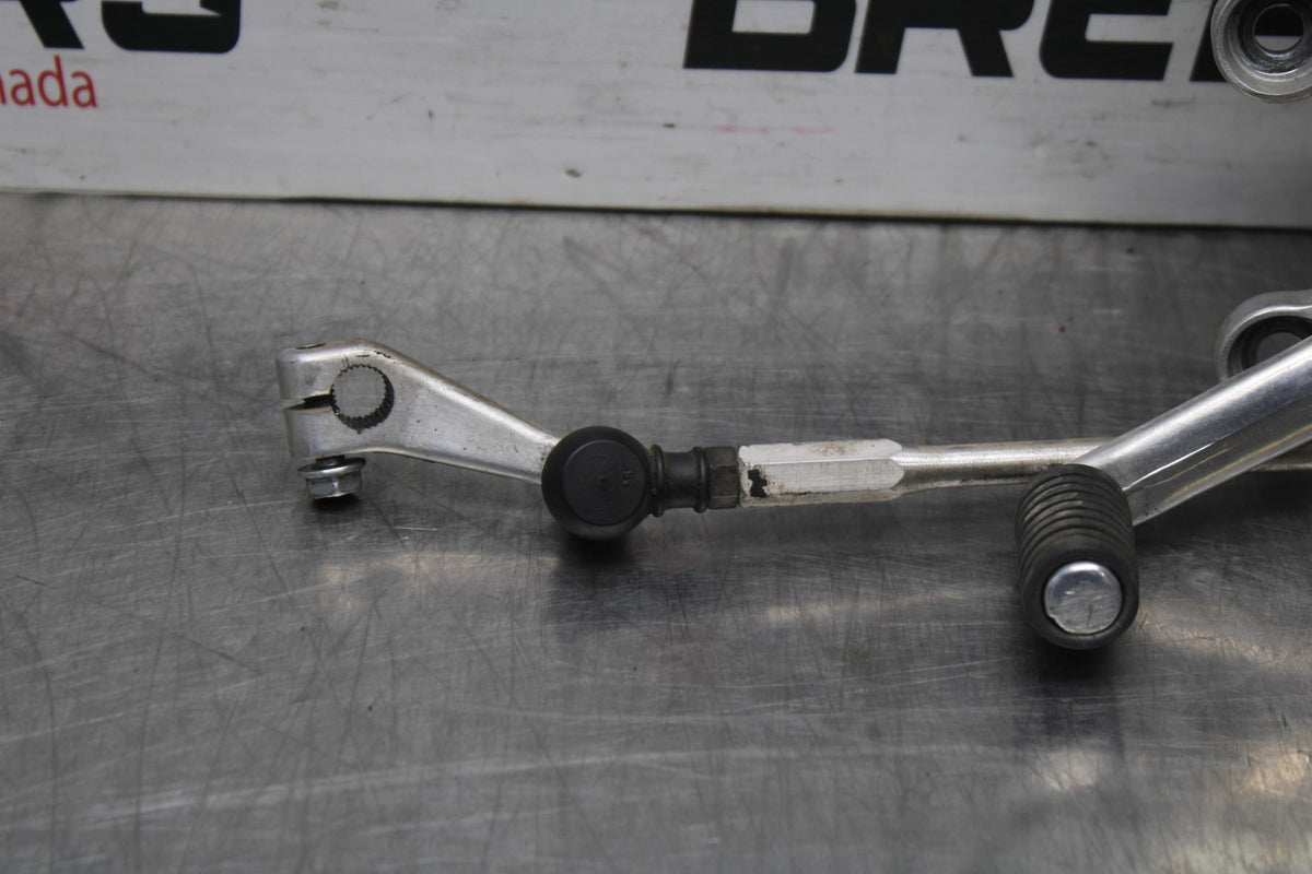 00-01 HONDA CBR929RR LEFT REARSET REAR SET FOOT PEG W SHIFTER BB925