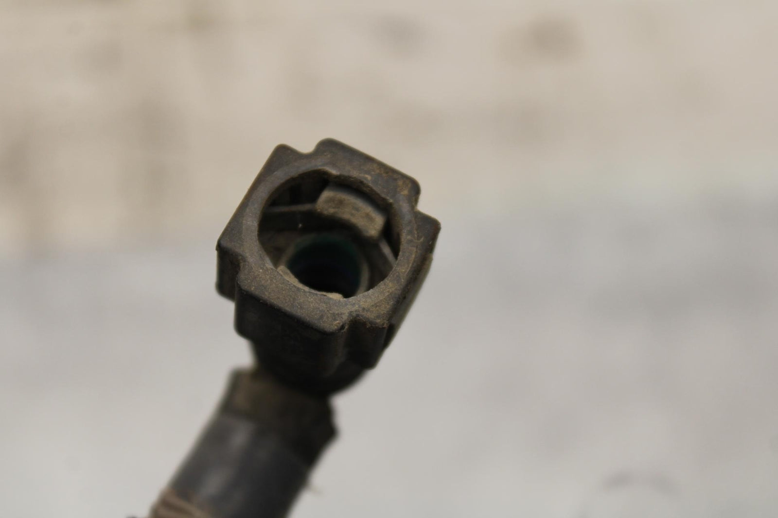 2005 Kawasaki Vulcan 1500 VN1500N Classic HOSE FUEL GAS BB576