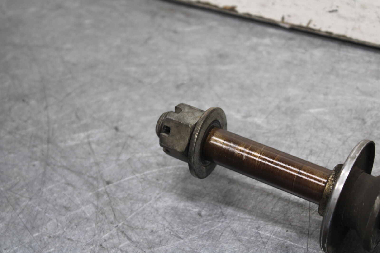 85-86 SUZUKI MADURA 1200 REAR AXLE BACK WHEEL RIM PIVOT BOLT AXEL  BB691