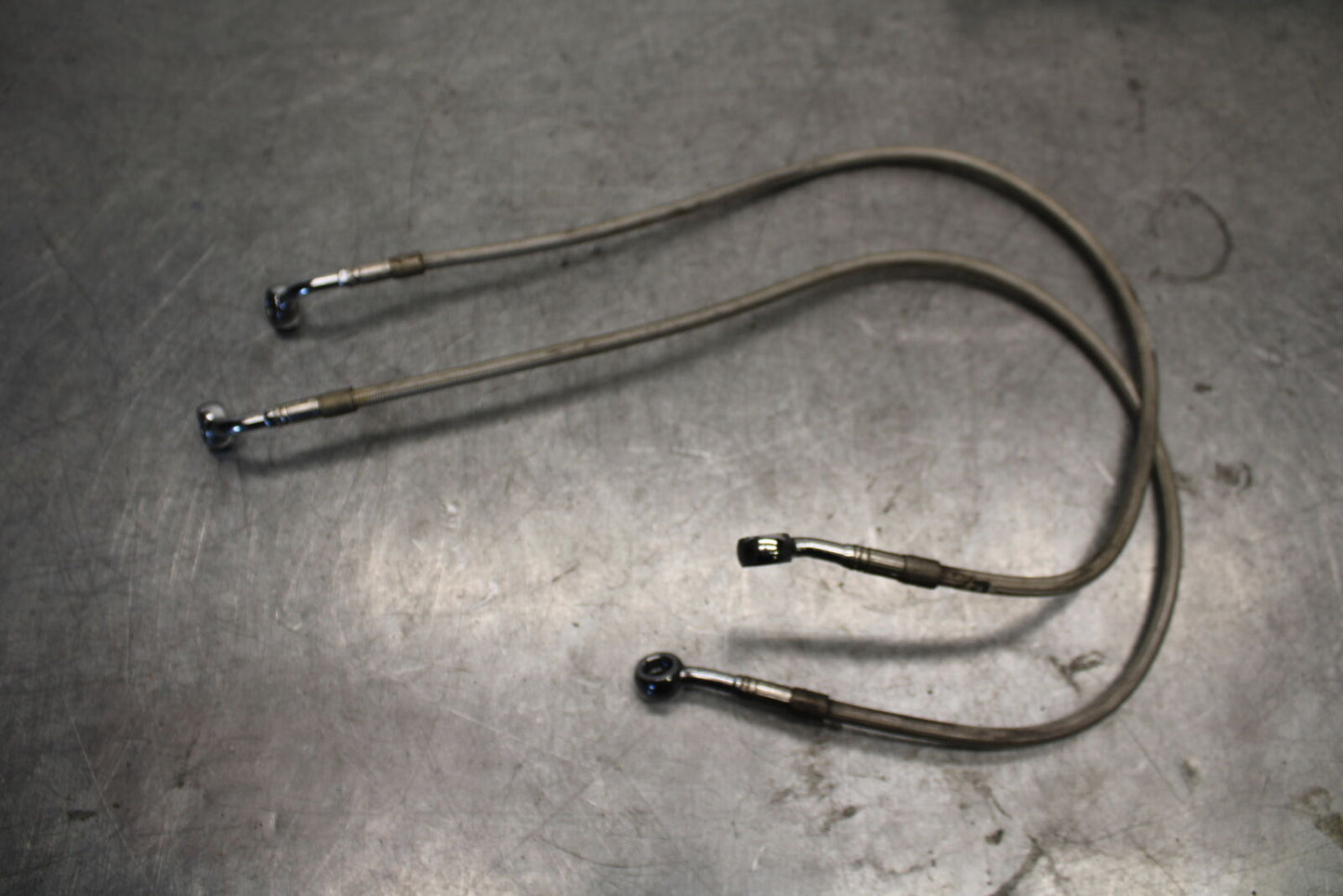 05-06 SUZUKI GSXR1000 AFTERMARKET BRAIDED FRONT BRAKE CALIPER HOSES LINES BB677