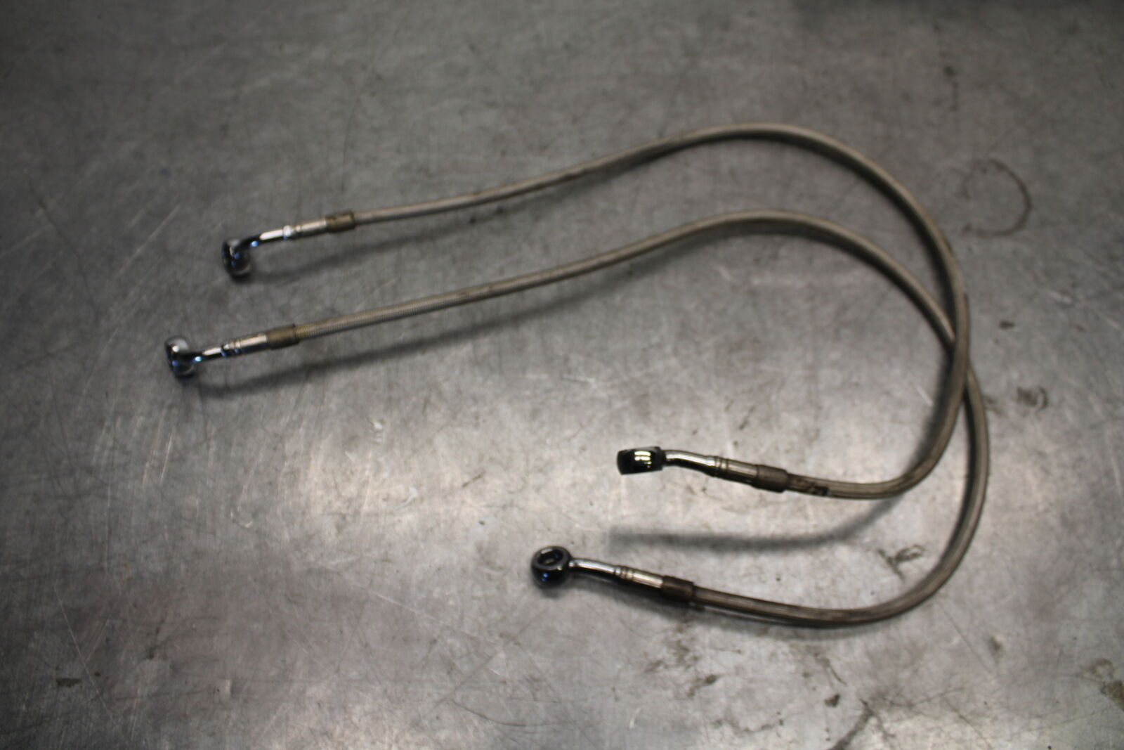 05-06 SUZUKI GSXR1000 AFTERMARKET BRAIDED FRONT BRAKE CALIPER HOSES LINES BB677