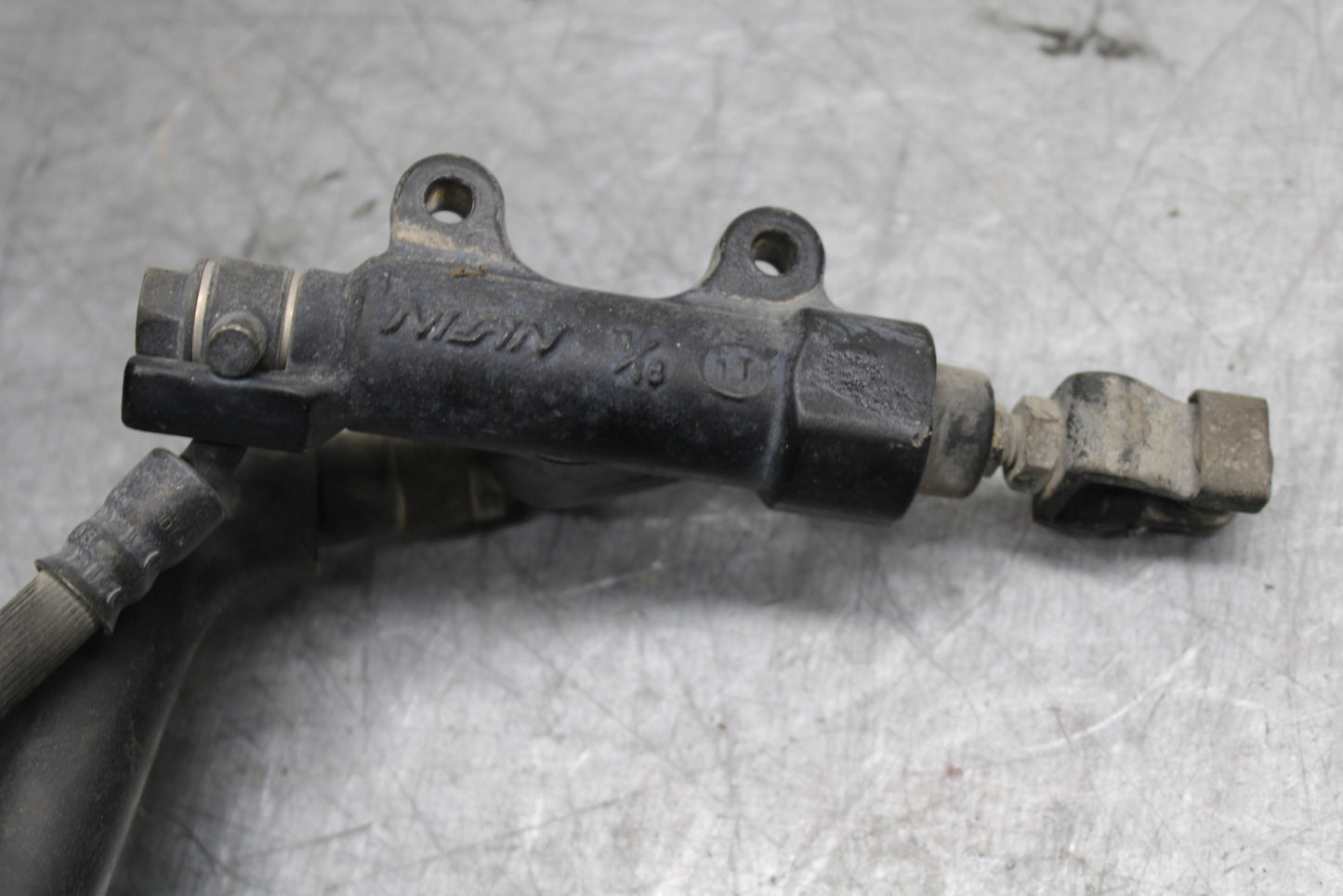 02-04 HONDA VTX1800S REAR BACK BRAKE MASTER CYLINDER W RESERVOIR BB712