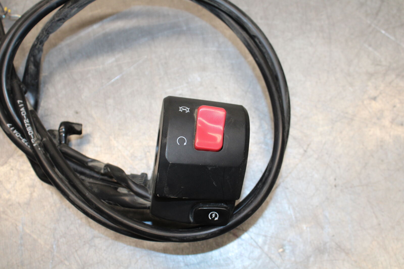 19-22 KAWASAKI Z400 RIGHT CLIP ON HANDLE KILL OFF START SWITCH SWITCHES BB708
