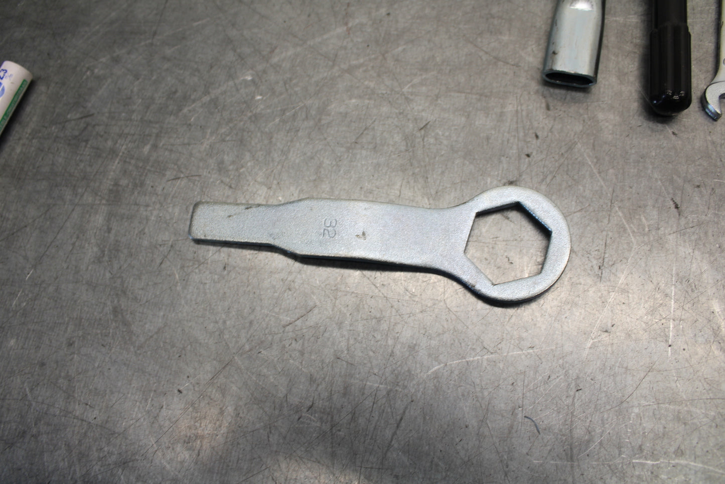 16 KAWASAKI NINJA ZX10R STOCK TOOLS OEM TOOL BAG KIT SET 56007-0141 BB650