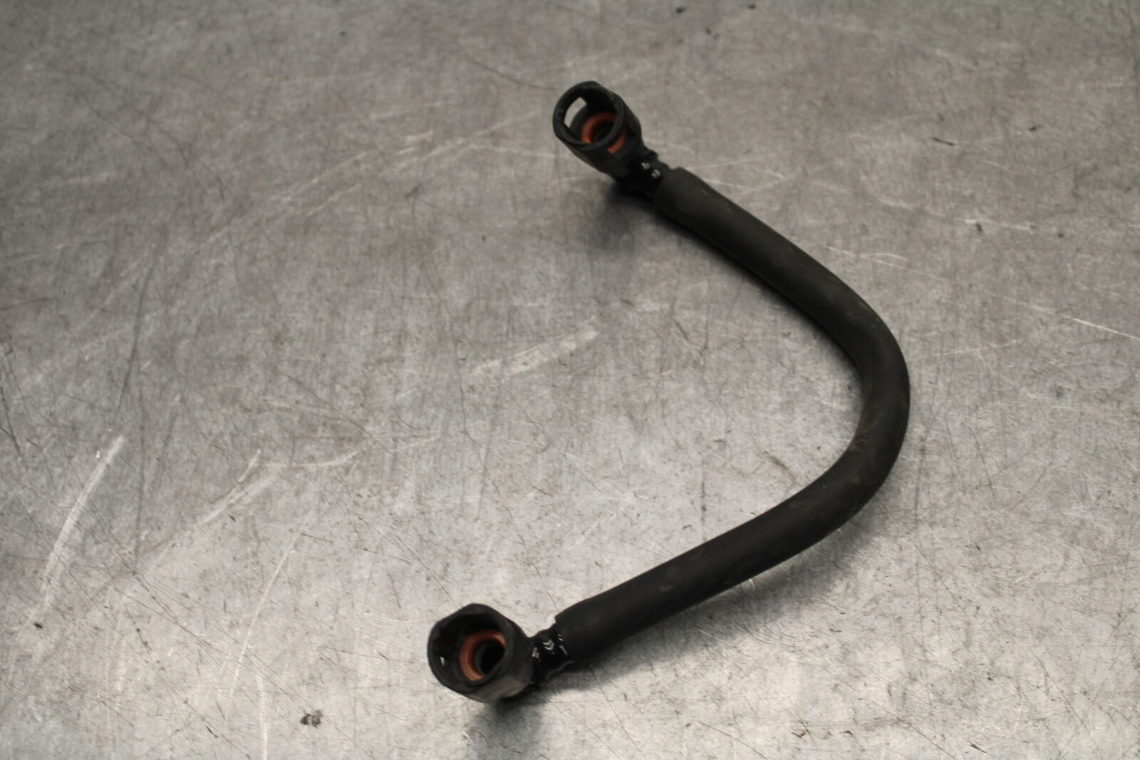 05-06 SUZUKI GSXR1000 FUEL HOSE GAS LINE TUBE PIPE 15810-41G00 BB663